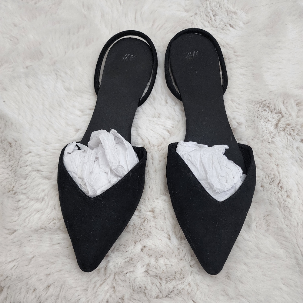 H&M Black Pointed Toe Flats